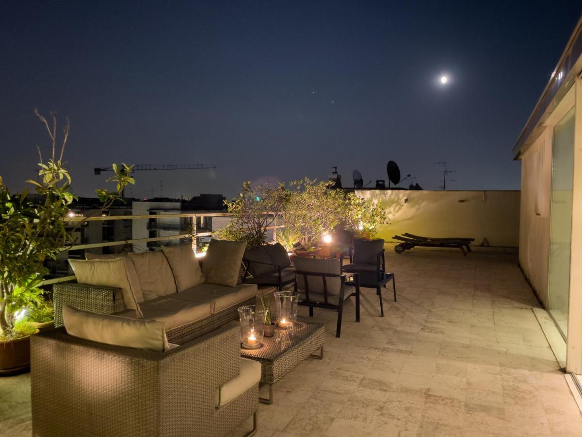 Ferienwohnung Luxury Penthouse With Stunning View And Hammam Mailand Exterior foto
